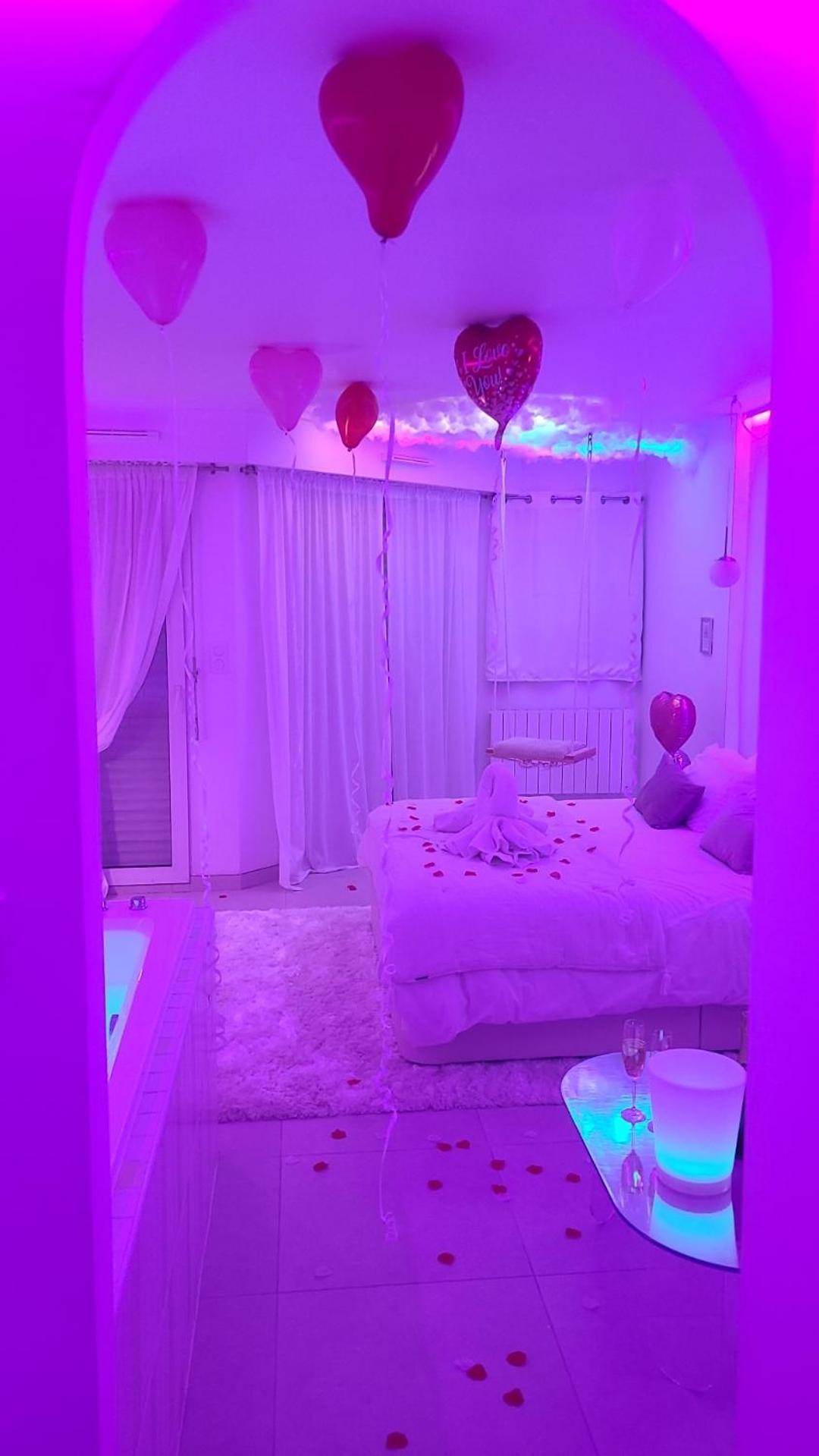 Love Room A 30 Mn Des Plages Et De Vannes Questembert Exterior foto