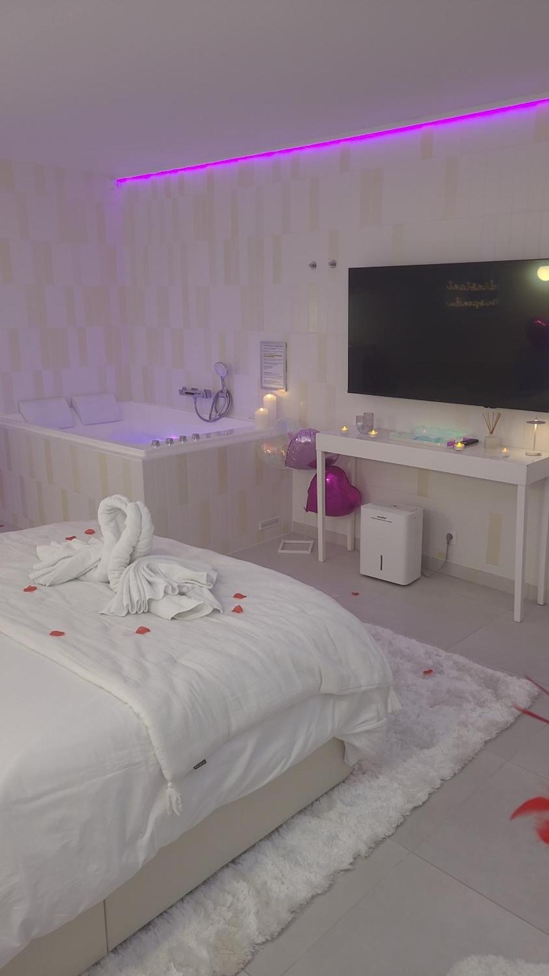 Love Room A 30 Mn Des Plages Et De Vannes Questembert Exterior foto